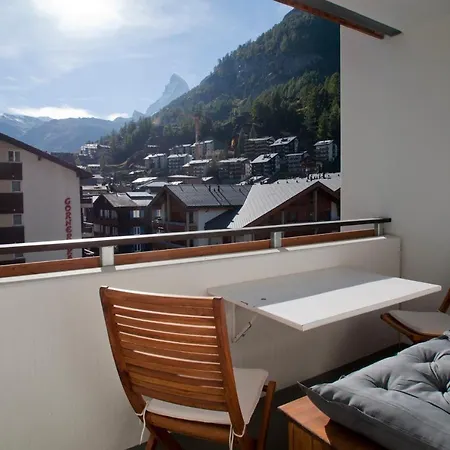 Haus Viktoria A, Blauherd Апартаменты Церматт