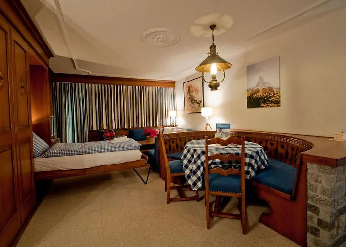 Haus Viktoria A, Blauherd 公寓